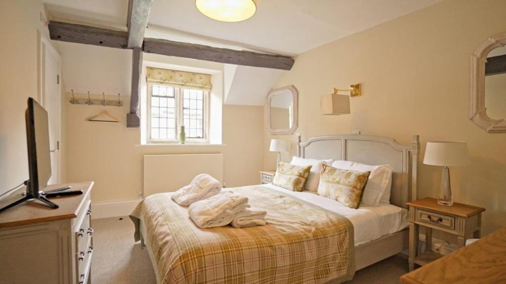 Hotel The Crown At Shipton Shipton under Wychwood Esterno foto