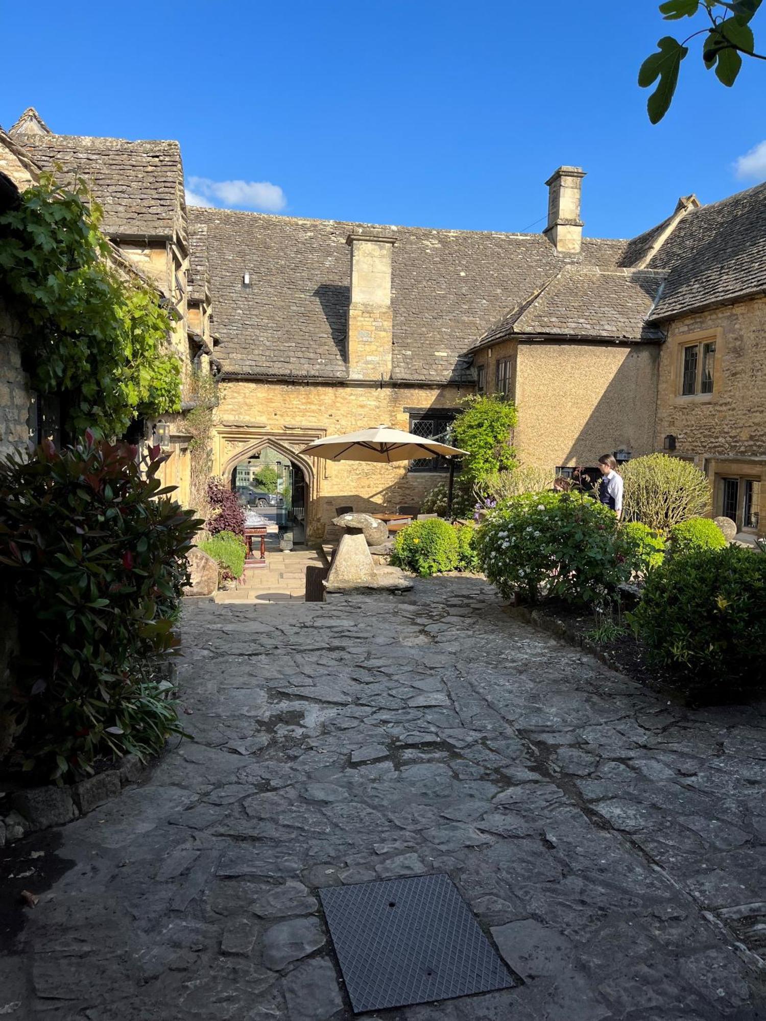 Hotel The Crown At Shipton Shipton under Wychwood Esterno foto